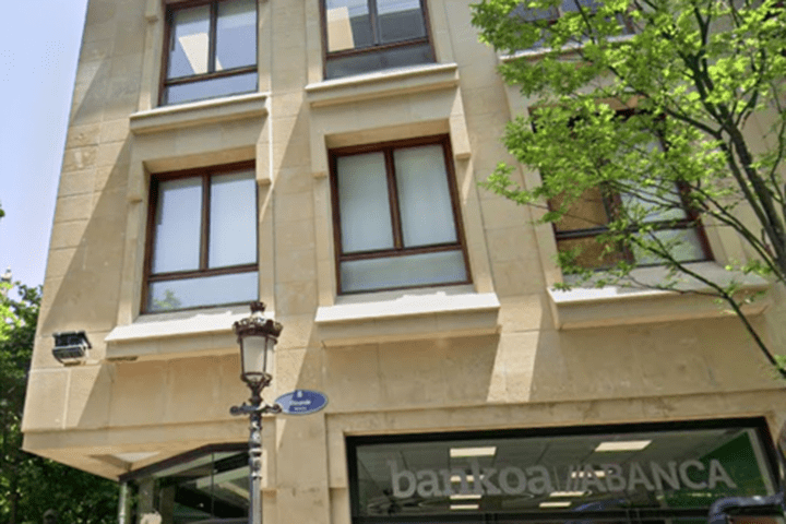 ABANCA, mantenimiento de imagen