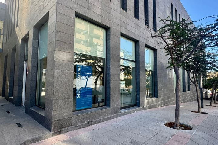 Reforma integral del centro de Mutua Balear, Santa Cruz de Tenerife